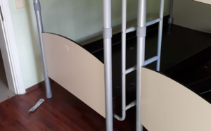 Spot duşakabin teşhir duşakabin Yeni ayarında duş akabin camı 2 İKİNCİ EL ÇİLEK RANZA (Çilek mobilyadan çocuk için)