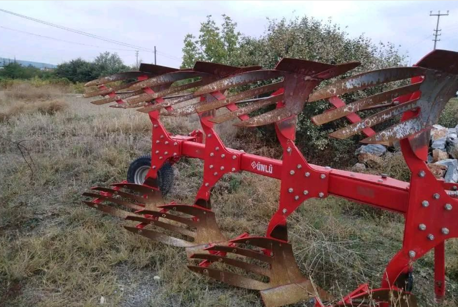 Gerçek çelik sağlam ve kırılmaz 4 lu dönerli pulluk çelik gibi
