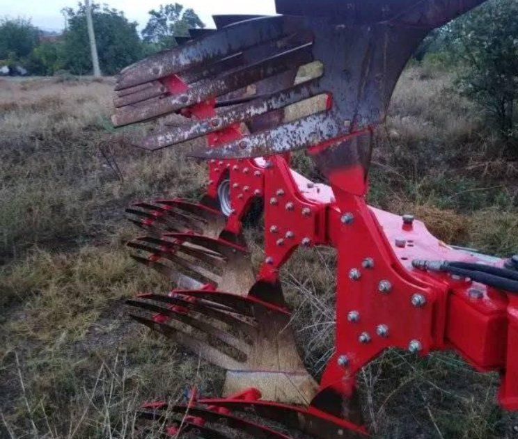 4 lu dönerli pulluk çelik gibi 4 lu donerli pulluk celik gibi 2