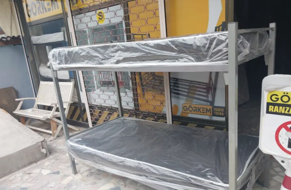 Çıkma ikinci el  merdiven ve ayrılabilen ranzalar ile konfor ve güvenlik